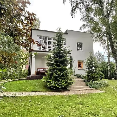 Beautiful Villa With Garden In Milanowek Eksteriør bilde